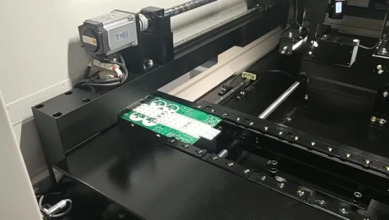 Máquina de marcado láser en línea CO2/UV/Fibra/Verde Cabezal único Fabricación de PCB de doble pista